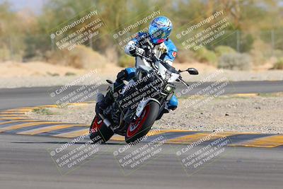 media/Nov-05-2022-SoCal Trackdays (Sat) [[f8d9b725ab]]/Turn 2 (1120am)/